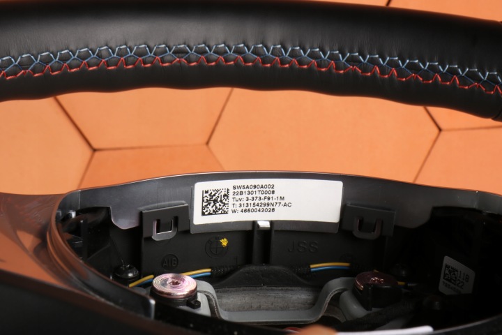фото №14, Bmw x5m f95 lci x6m f96 lci xm x8 g09 руль m-power лепестки ассистент