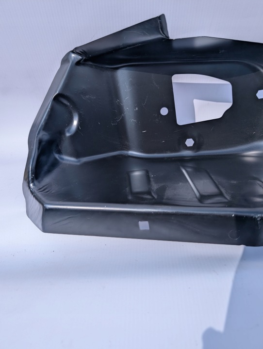 фото №6, Vw scirocco планка обшивка крепление заднего света 1k8813327c cn-032