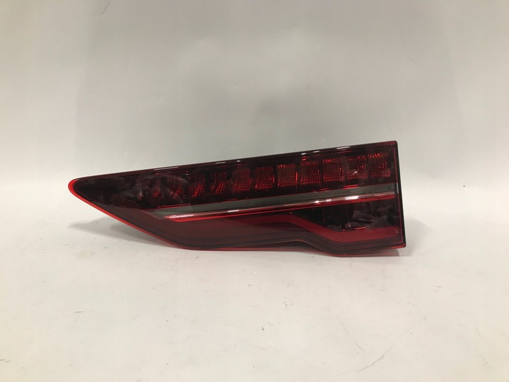 фото №1, Jaguar i-pace x590 лампа задня права внутрішня matrix led європа