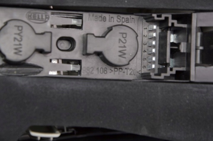 фото №12, Renault megane ii універсал 2003-2009 лампа праві зад hella