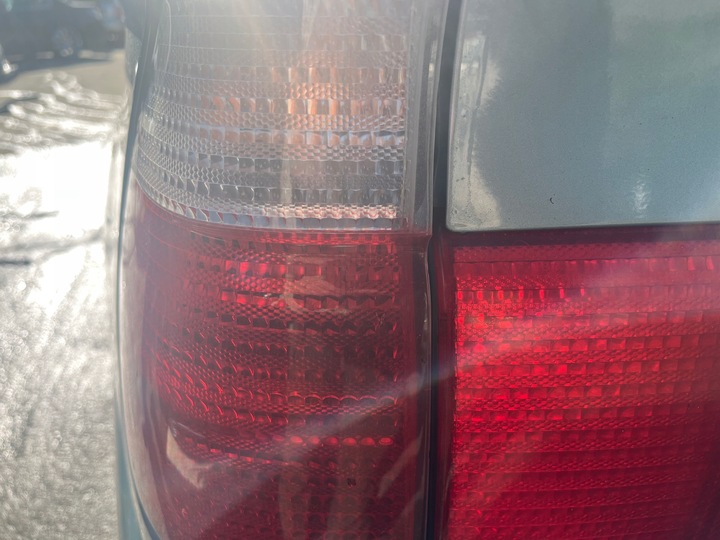 фото №7, Bmw x5 e53 лампа левая задняя левый зад з крыльев крыло