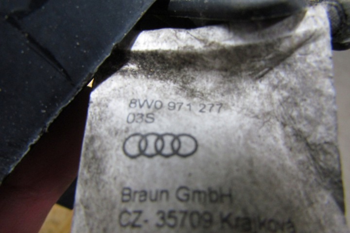 фото №9, Руль воздуха жалюзи ролета audi a4 b9 8w0