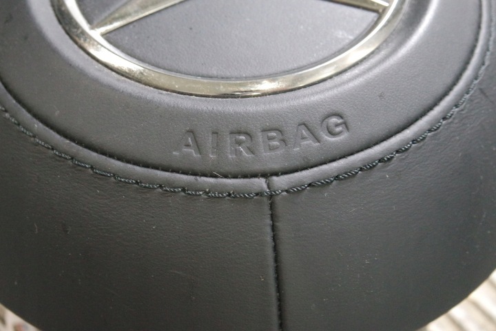 фото №6, Ідеальна консоль торпедо шкіра mercedes s w223 d131