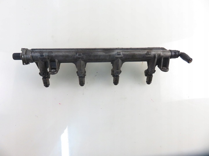 фото №8, Планка впрыскивающий lancia lybra 1.8 16v iwp006 839 a7.000