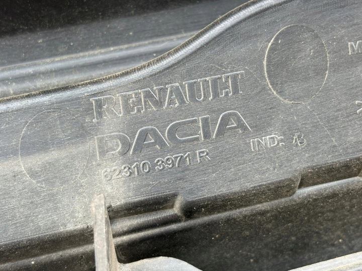 фото №7, Dacia sandero stepway решётка решётка радиатора 613103971r