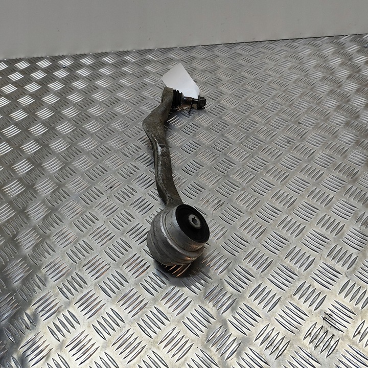 фото №7, Bmw 3 f30 f35 f31 2014 нижний рычаг переднее