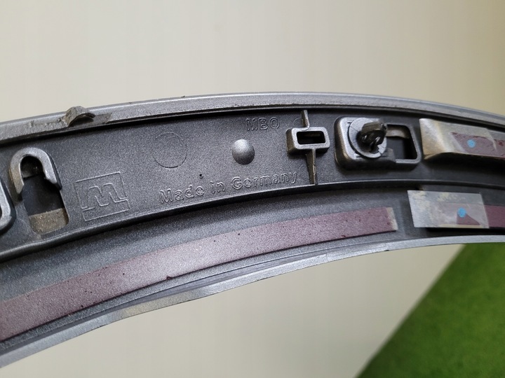 фото №11, Audi 4ke etron планка крила права передня накладка крила 4ke853026e