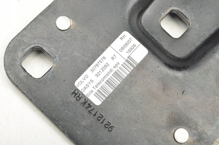 фото №10, Volvo c70 ii замок засув дах 30787578 30787577