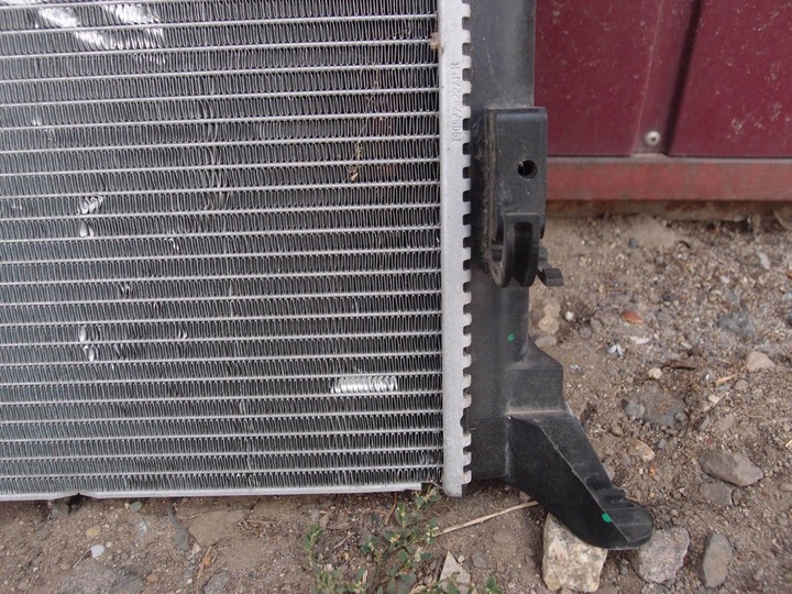 фото №4, Радіаторів води qashqai ii 1.6 dci 214101809r