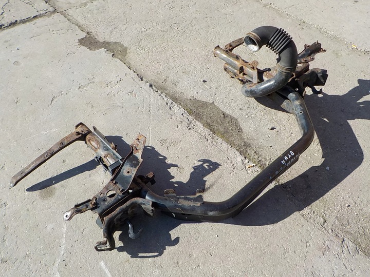 фото №4, Toyota dyna 3.0 балка кріплення кабіни