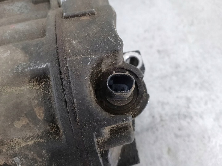 фото №9, Насос, компрессор кондиционера mercedes w204 a0022304911 z0005773a 1.8 b