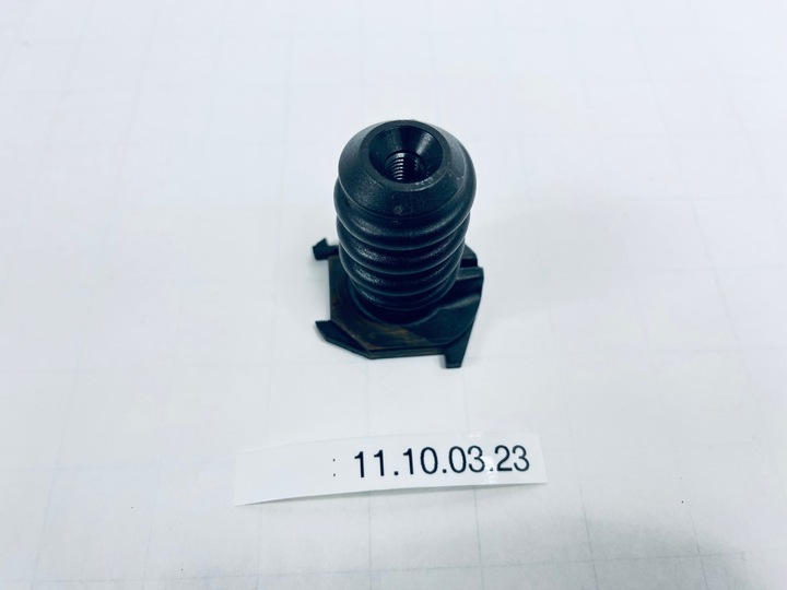 фото №6, Гвинт піддон колеса запасного mercedes w124 w201 190