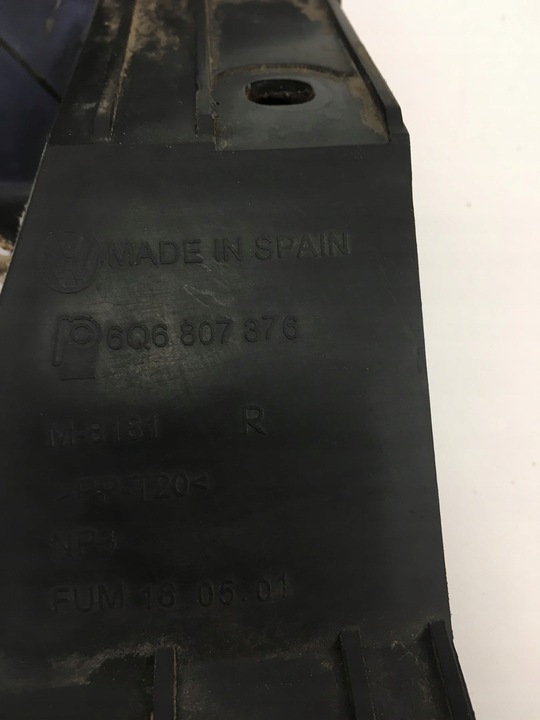 фото №11, Vw polo iv ковзун кріплення бампера лівий праві зад 6q6807375 6q6807376