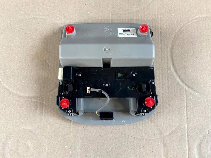 фото №7, Лампа освещение потолок потолочная панель кабины hilux viii 8 15-