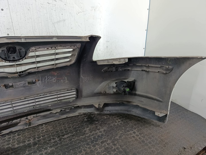 фото №11, Бампер перед toyota avensis ii t25 1c0