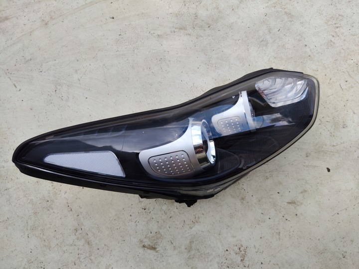 фото №13, Лампа led права передня kia sportage iv 4 92102-f1010