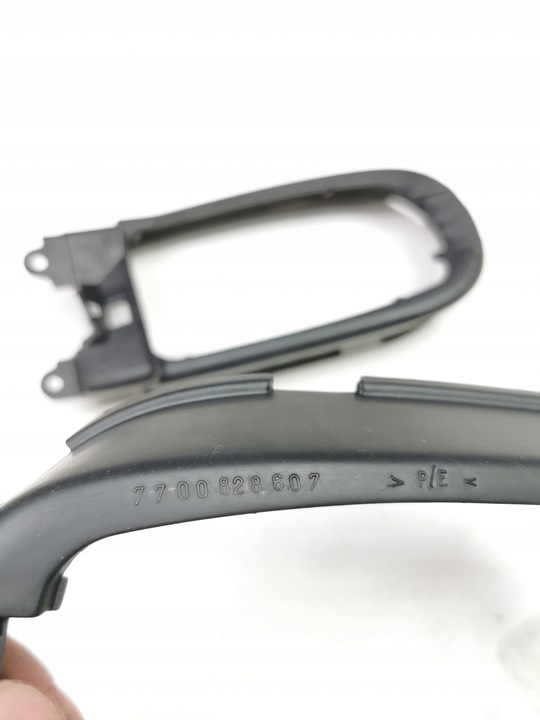 фото №8, Комплектный набор рамка света противотуманных renault laguna 7701367538