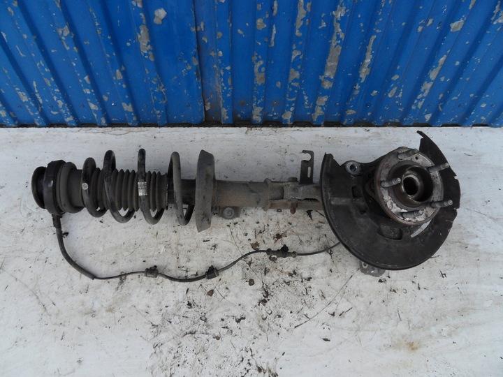 фото №1, Opel zafira c 12-16 2.0 cdti амортизатор поворотна опора