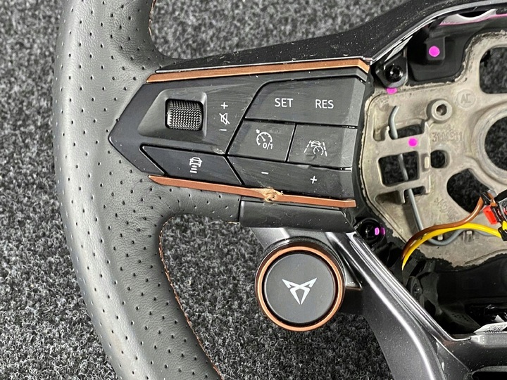 фото №5, Seat leon ateca cupra formentor кермо