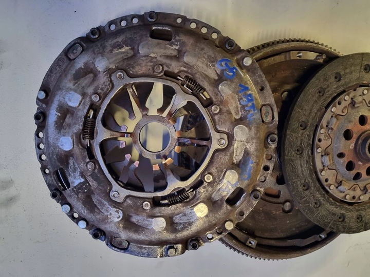 фото №5, Vw golf v a3 8p passat b6 сцепление диск прижим двухмассовый маховик 1.9 tdi