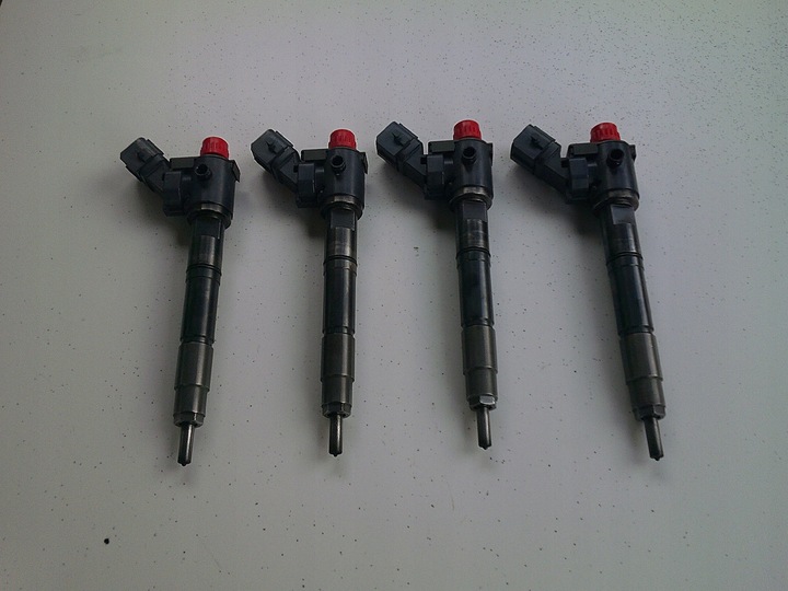 фото №1, Форсунка пального vea13-2370010-caa volvo 2.0d