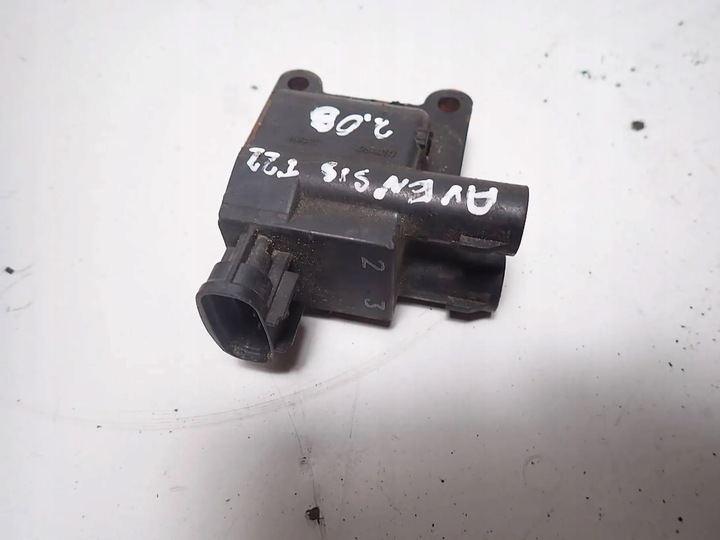 фото №3, Катушка зажигания toyota avensis t22 2.0 90919-02218