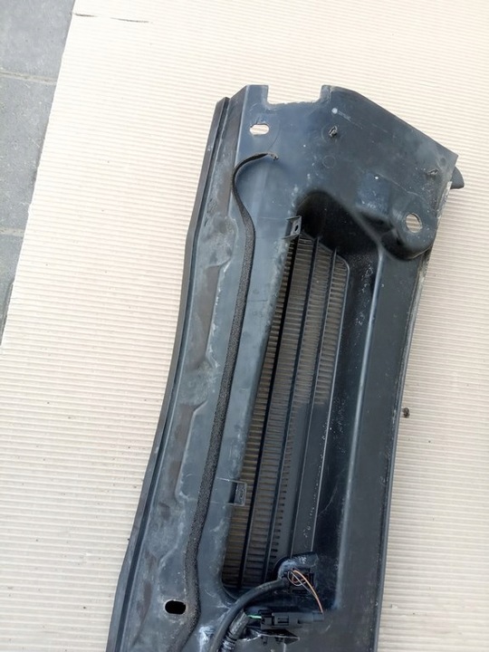 фото №8, Ford kuga mk1 2008-12r. - панель под лобовым стеклом