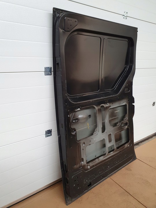 фото №12, Дверь правые сдвижные master iii movano b