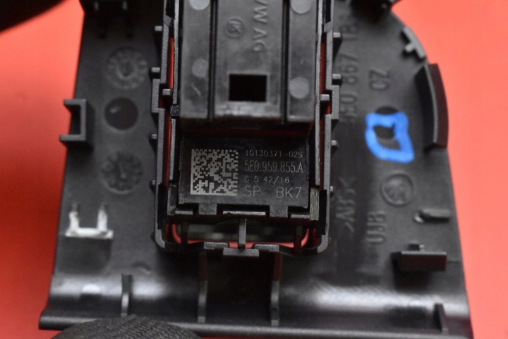 фото №7, Вимикач підйому скла праві перед 5e0959855a skoda octavia 3 iii 13-17