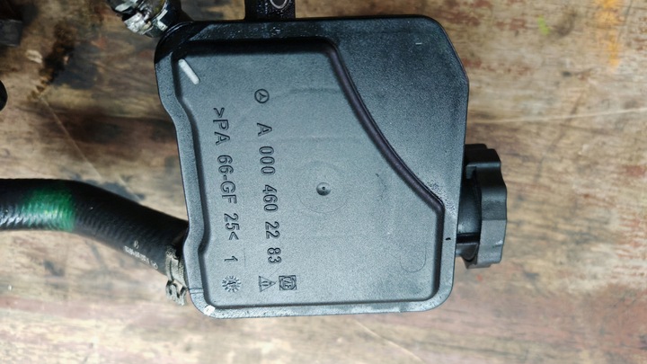 фото №7, Насос усилителя бачок mercedes w204 w219 a0054660201 a004602283