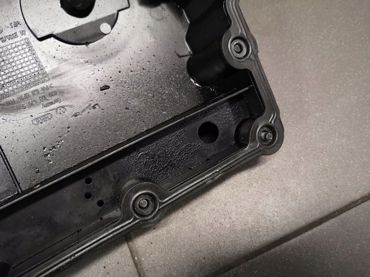 фото №10, Кришка клапанів audi a4 b5 1.9 tdi ajm 038103475s