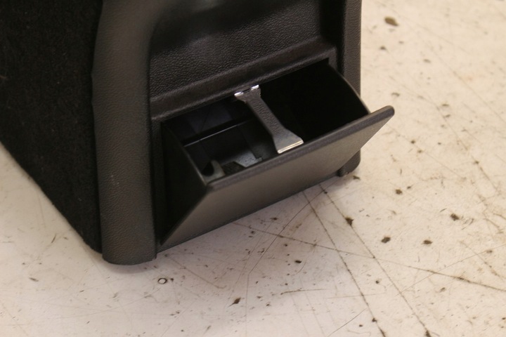 фото №11, Подлокотник туннель средний mercedes clk w209 рестайлинг