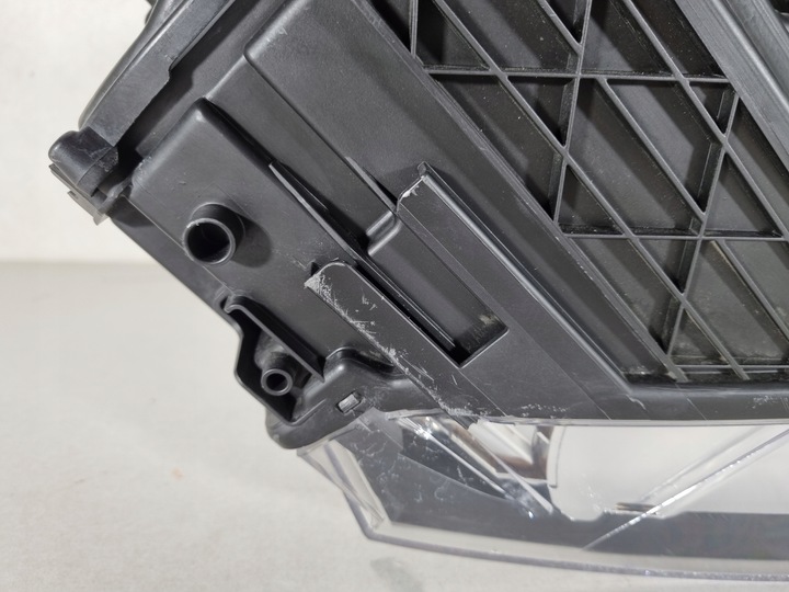 фото №12, Audi q3 8u0 лампа ліва перед фара звичайна h7