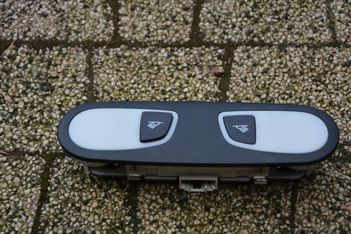 фото №1, Лампа освітлення кабіни audi a7 4g0947111