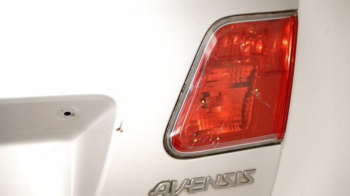 фото №9, Кришка багажника зад toyota avensis t27 09-11r sedan 1f7