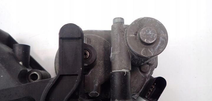 фото №7, Колектор регулятор l a8 d3 4.0 tdi ase 057129712ab
