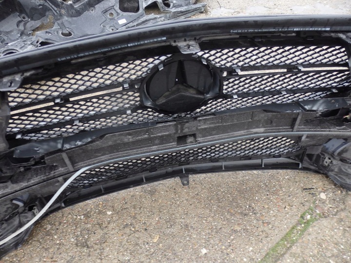 фото №13, Бампер решітка радіатора перед 6pdc mercedes c-klasa w205 2014- 197 avantgarde