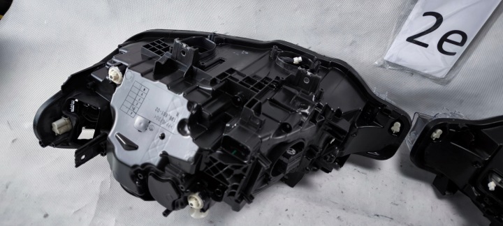 фото №10, Bmw f30 f31 рестайлинг lci полный led левое правое фара передняя