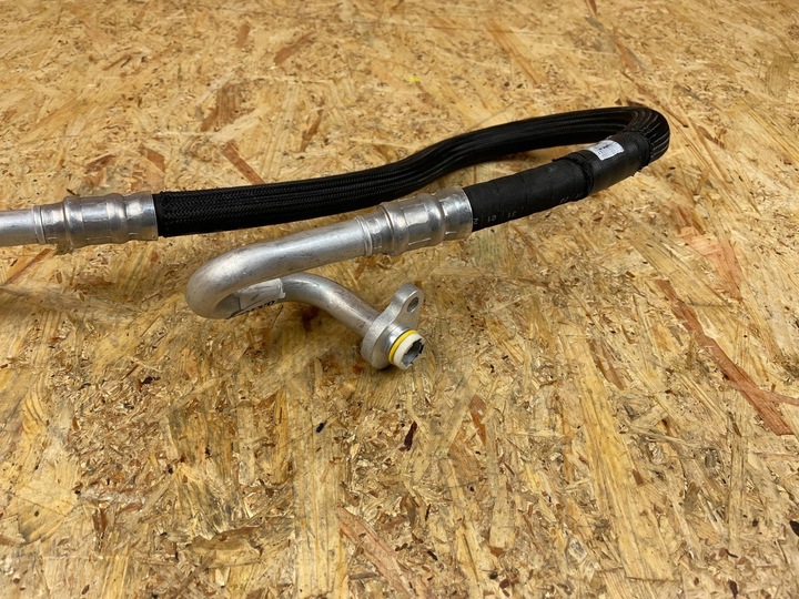 фото №8, Шланг трубка шланг кондиціонера volvo xc40 ii 32275946 2017-