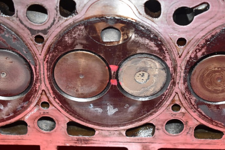 фото №9, Головка двигателя 028103374 vw transporter t4 1.9 d 68 km 90-03