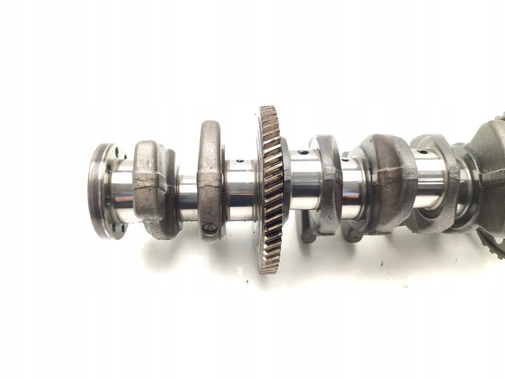 фото №7, Lexus is wał коленчатый 220d дизель 130kw 177 hp 2ad-fhv 2006 салон 05-12