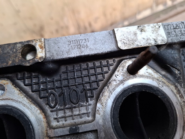 фото №8, Головка двигателя bmw f20 1.5 дизель b37 18r