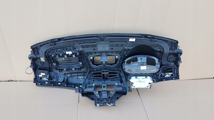 фото №8, Панель раздаточная консоль renault megane iii 3