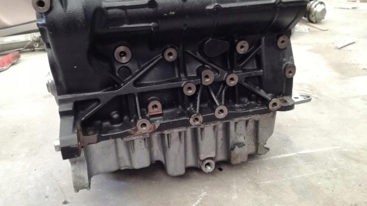 фото №8, Vw golf vii 2.0 tdi двигун стійка blok crb
