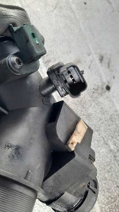 фото №6, Дросельна заслінка mazda 3 05r 1.6citd