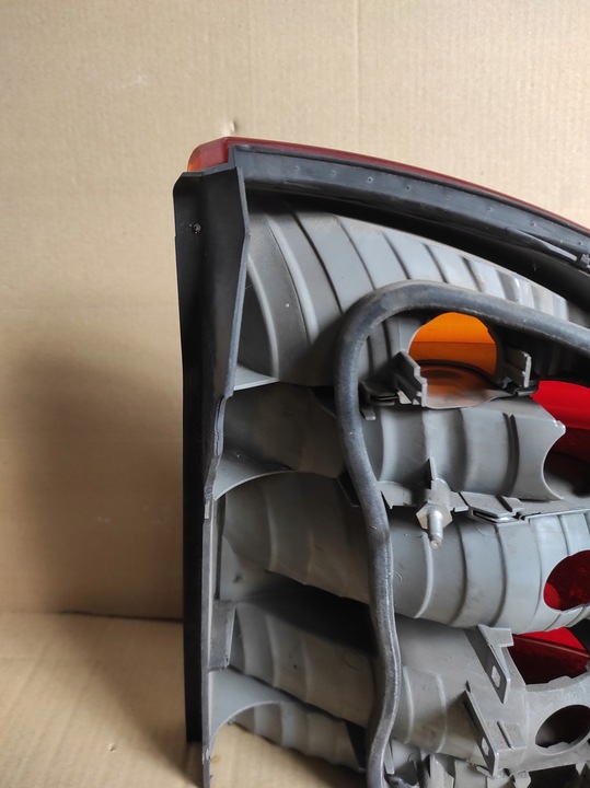 фото №12, Лампа левый зад левая задняя opel vectra c sedan