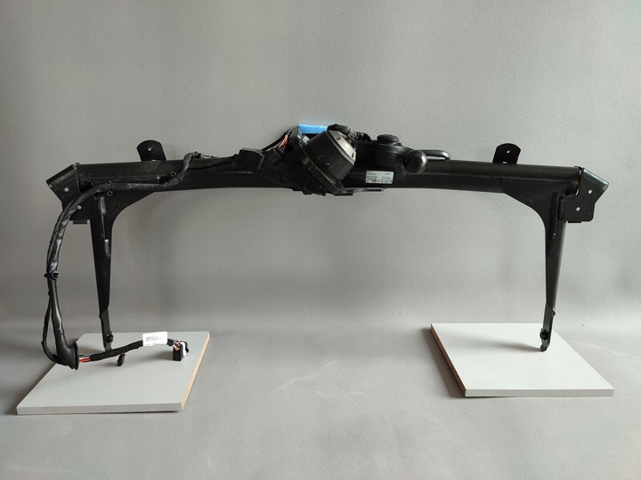 фото №8, Audi q3 ii 83a hak буксировочный электрический балка 18- 83a800495a