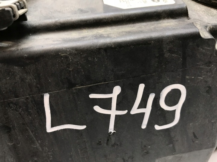 фото №13, Bmw f10 f11 рестайлинг лампа перед правая 7203240