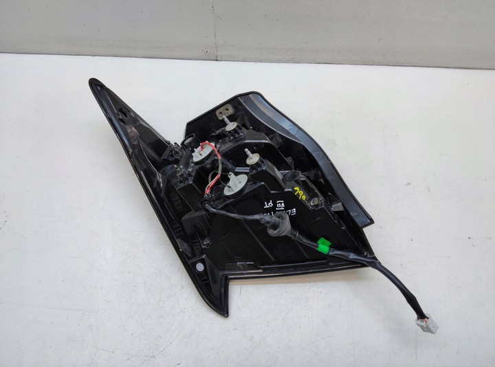 фото №6, Hyundai elantra vii 20- лампа правый зад задняя led европа