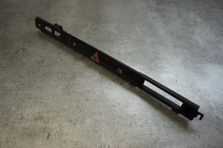 фото №2, Панель перемикач аварійних кнопок audi a8 d3